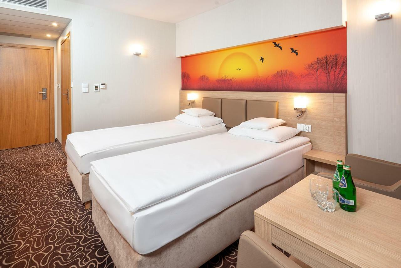 Hotel Amazonka Conference And Spa Ciechocinek Extérieur photo